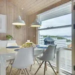 Tini - 50m To The Fjord By Interhome *