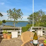 Tini - 50m To The Fjord By Interhome Nyaraló *