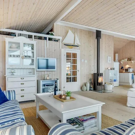 Tini - 50m To The Fjord By Interhome * Børkop