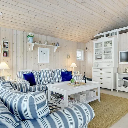 Tini - 50m To The Fjord By Interhome * Børkop