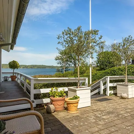 Semesterbostad Tini - 50m To The Fjord By Interhome *