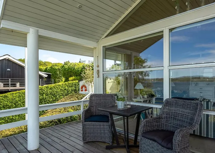 Tini - 50m To The Fjord By Interhome Feriehus *